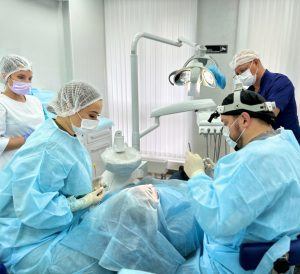 Имплантация зубов по акции во Владимире - Стоматология 